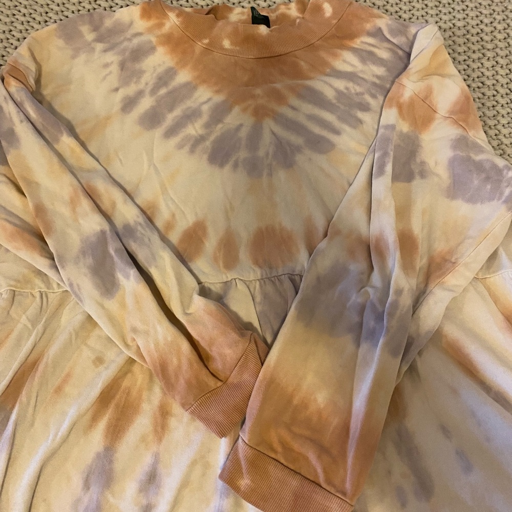 Wild fable top